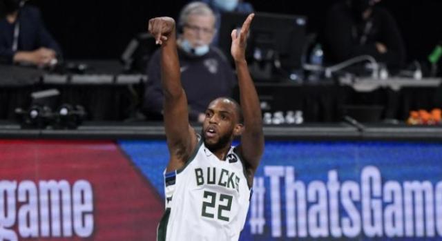 九游网页版-偶尔的神！米德尔顿终爆发 雄鹿扳平比分顺理成章