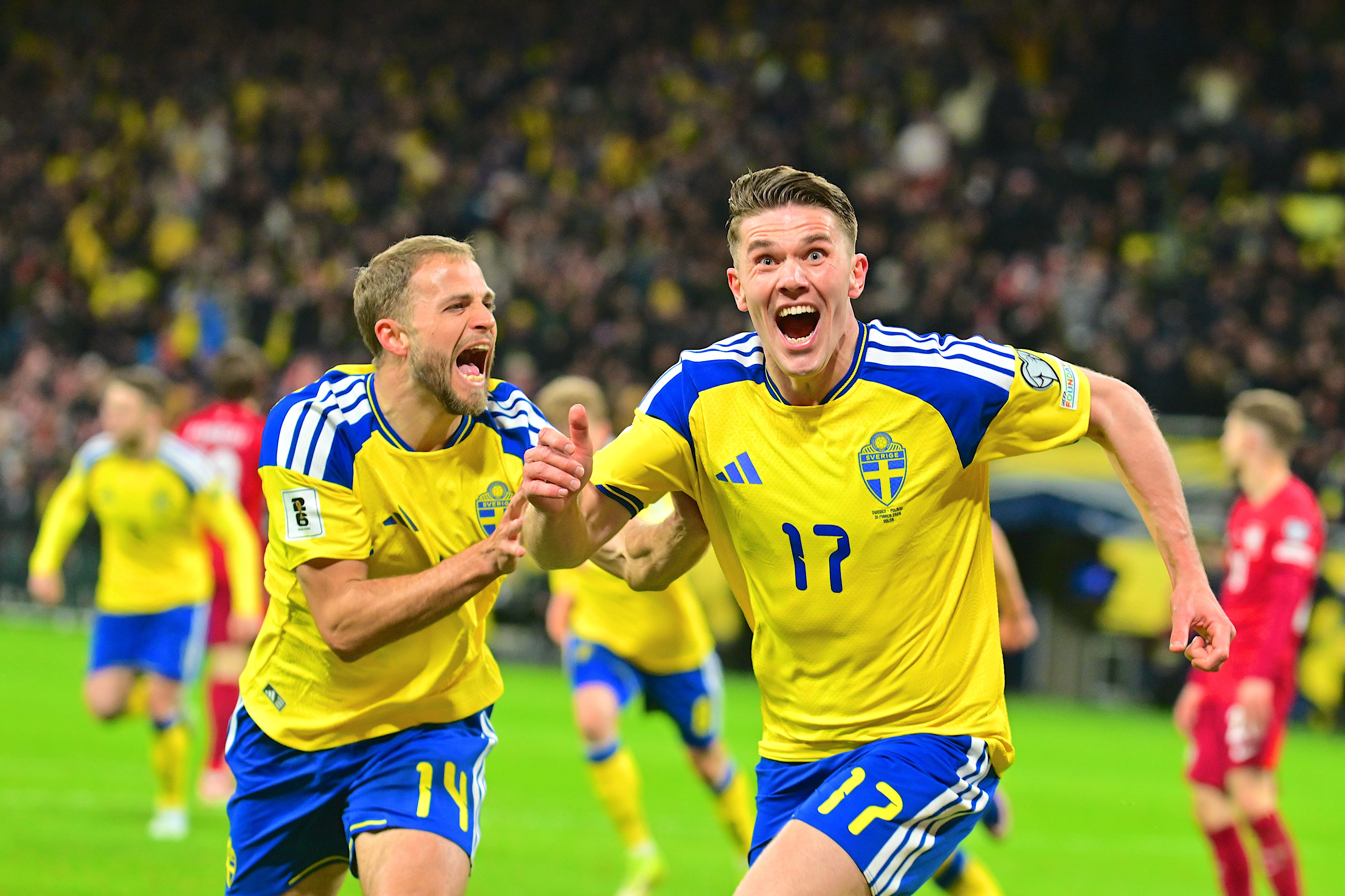 九游娱乐APP-最大功臣！TA：约克雷斯附加赛首战戴帽 次战波兰唯一射门即绝杀